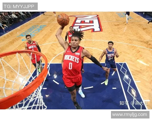 杰伦格林：从NBA新星到篮球巨星的成长之路与未来展望